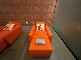 Saigon Travel Lounge