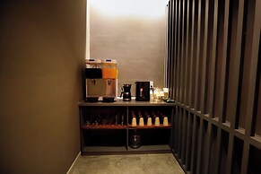 Saigon Travel Lounge