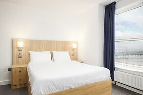 Sandringham Hotel