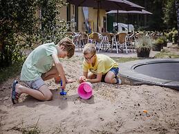 Chalet With Garden in Antwerp Kempen