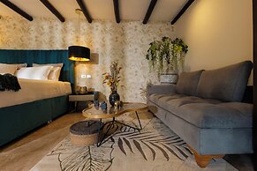 Green Oriental Resort