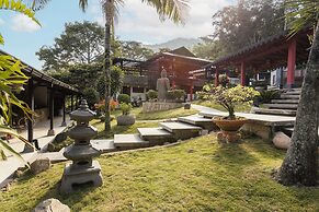 Green Oriental Resort