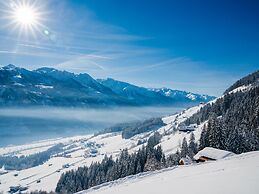 Oberholzlehen hut With a Great View
