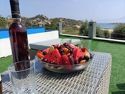 The Diamond of Kriaritsi private pools