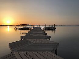 Beachfront Apartment With Patio & Private Terrace