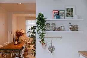 Charming Townhouse in Ghent Perfect for 6 Guests