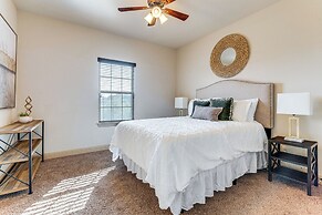4 Mi to Kalahari Resort: Round Rock Home w/ Patio!
