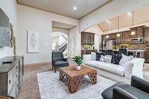 4 Mi to Kalahari Resort: Round Rock Home w/ Patio!