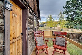 Walk to Town: Victorian Home w/ Private Hot Tub