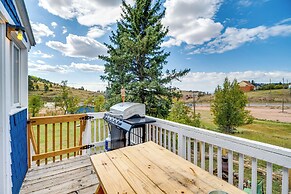 Walk to Town: Victorian Home w/ Private Hot Tub