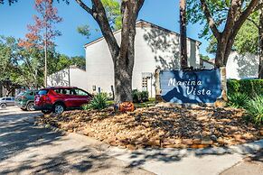 1st-floor Condo in Walden: Walk to Pool & Lake!