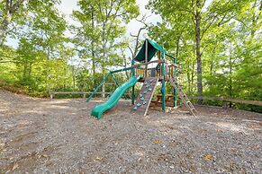 1 Mi to Nantahala River: Mtn-view Retreat!