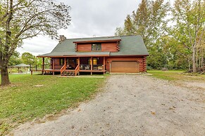 On-site Lake & Gazebo: Cabin in Yellow Springs!