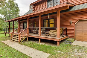 On-site Lake & Gazebo: Cabin in Yellow Springs!