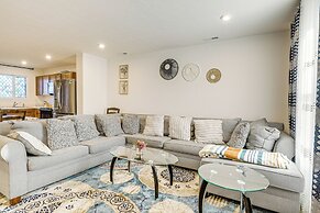 16 Mi to Louisville: Pet-friendly Getaway!