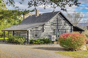 Mtn-view Mifflintown Cabin Near Hiking Trails!