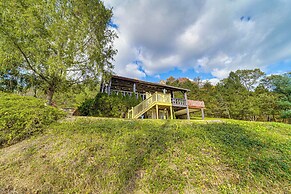 Mtn-view Mifflintown Cabin Near Hiking Trails!