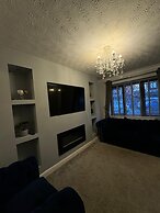 Cozy Rochdale Retreat for Families and Couples