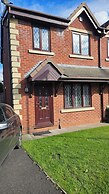 Cozy Rochdale Retreat for Families and Couples