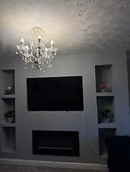 Cozy Rochdale Retreat for Families and Couples