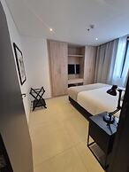 Divina Tower