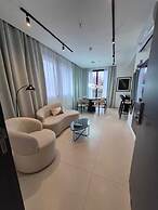 Divina Tower