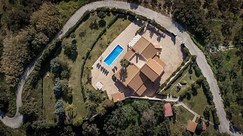 Olive Grove Luxurious Villa With Private Pool Est