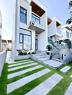 PRS Golf Villa