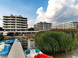 Luxurious Apartment With a Swimming Pool in Rogow