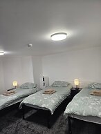 Basement Apartment Near City Centre