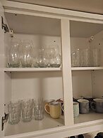 Basement Apartment Near City Centre