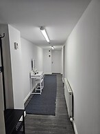 Basement Apartment Near City Centre