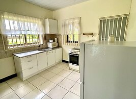 Tropical Paradise in Paramaribo 3 - Room House