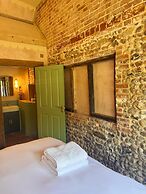 West Lexham Wellness and Retreat Centre