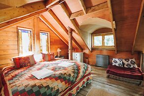 West Lexham Wellness and Retreat Centre