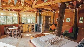 West Lexham Wellness and Retreat Centre