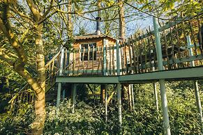 West Lexham Wellness and Retreat Centre