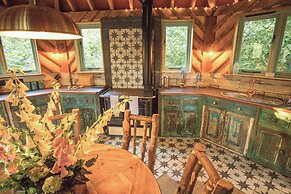 West Lexham Wellness and Retreat Centre