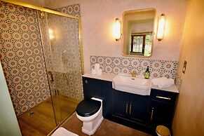 West Lexham Wellness and Retreat Centre