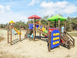 Cabin for 4 Persons in Camping Resort, Pandrup