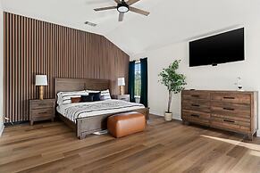 The Mad Hatter Heated Pool Gameroom