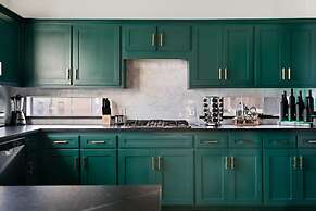 The Mad Hatter Heated Pool Gameroom