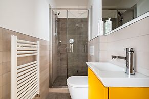 Santo Stefano Design Apartment by Wonderful Italy