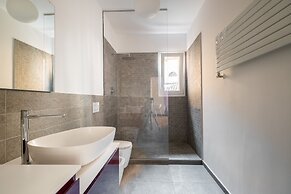 Santo Stefano Design Apartment by Wonderful Italy