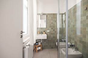Dante Suites