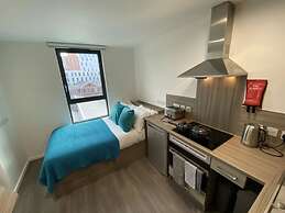 Student Only Hollis Croft