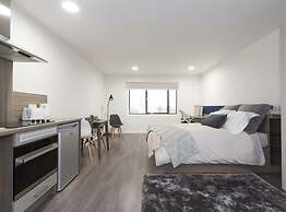 Student Only Hollis Croft