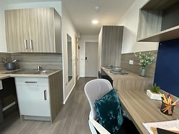 Student Only Hollis Croft