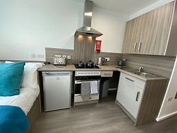 Student Only Hollis Croft