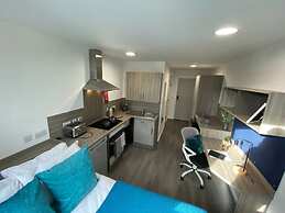 Student Only Hollis Croft